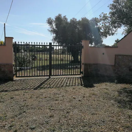 I Due Ulivi - Strada Per La Caletta Casa rural