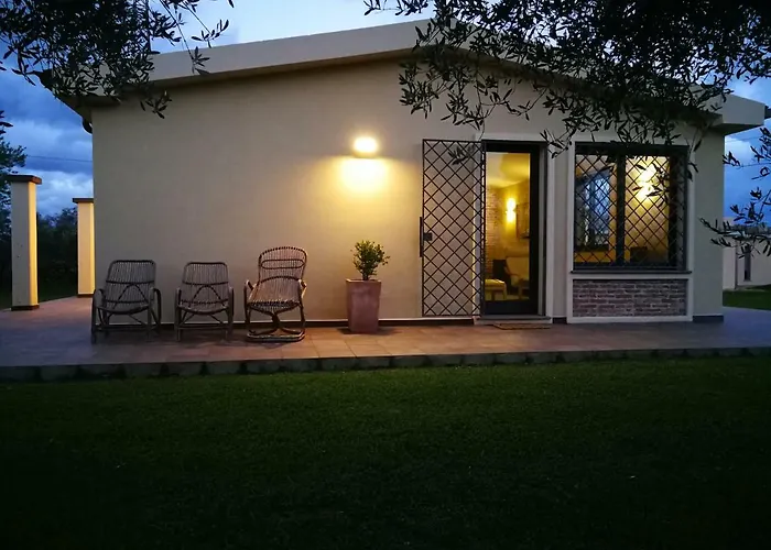 I Due Ulivi - Strada Per La Caletta Casa de Campo *